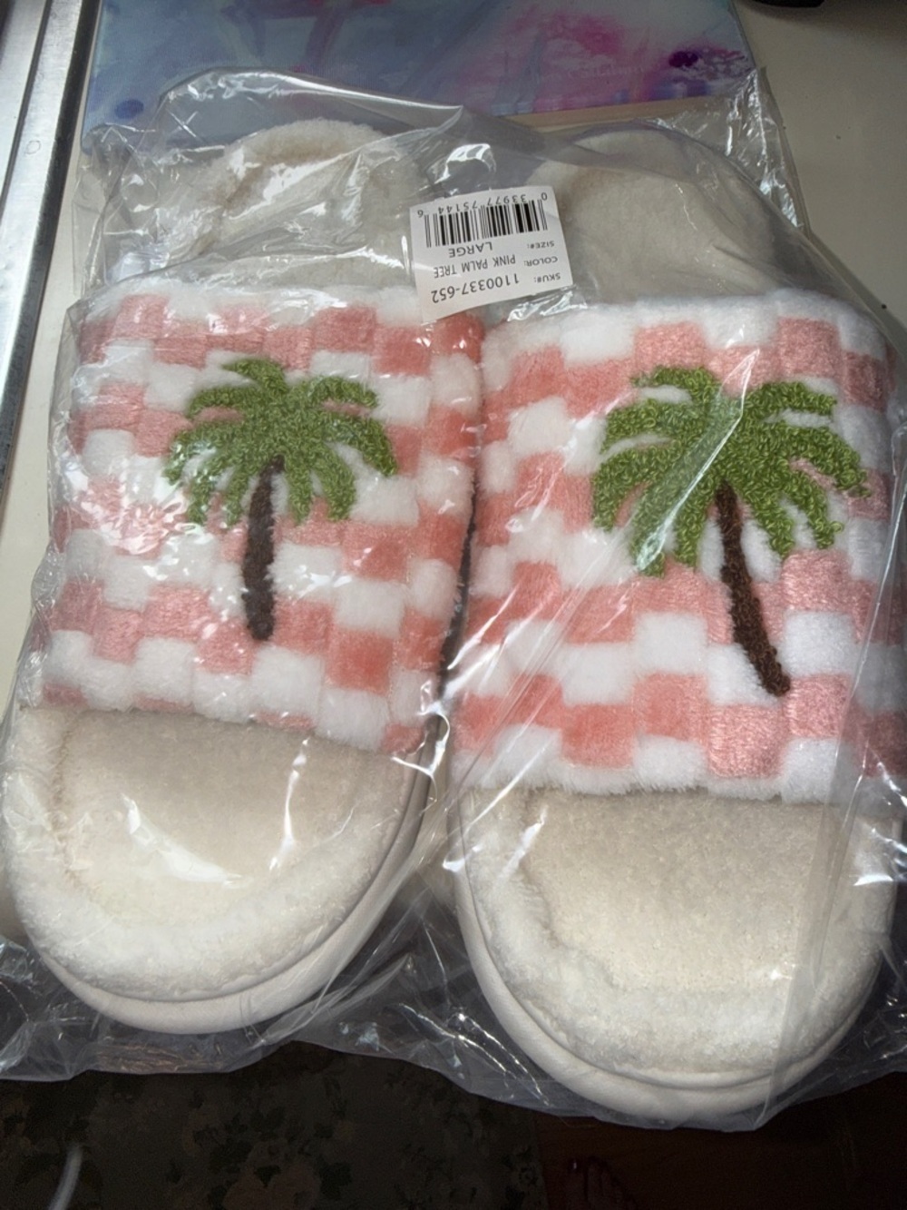 Muk Luks Pink White Palm Tree Plush Slide Slippers